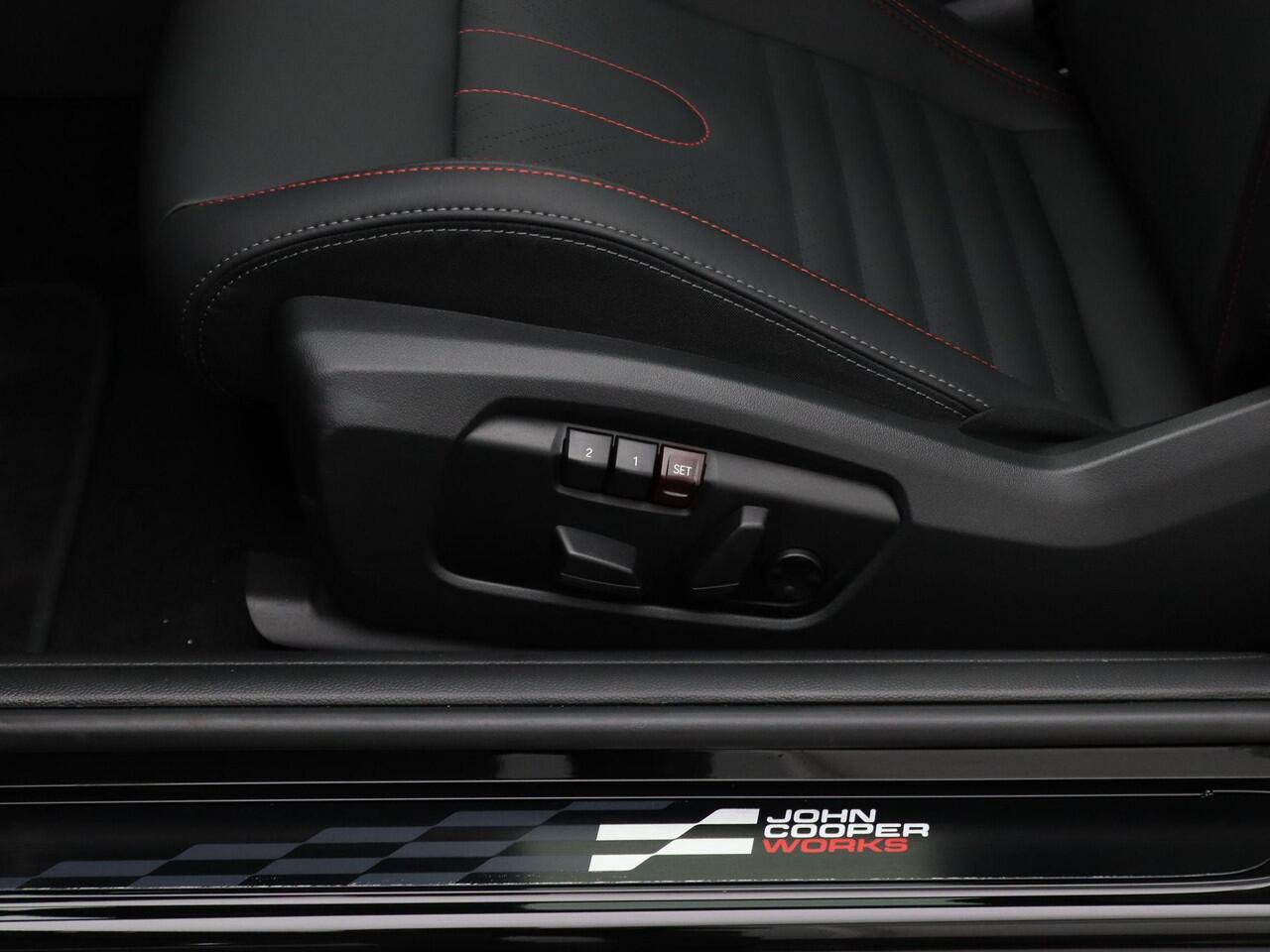 Mini COOPER S 3-deurs John Cooper Works XL