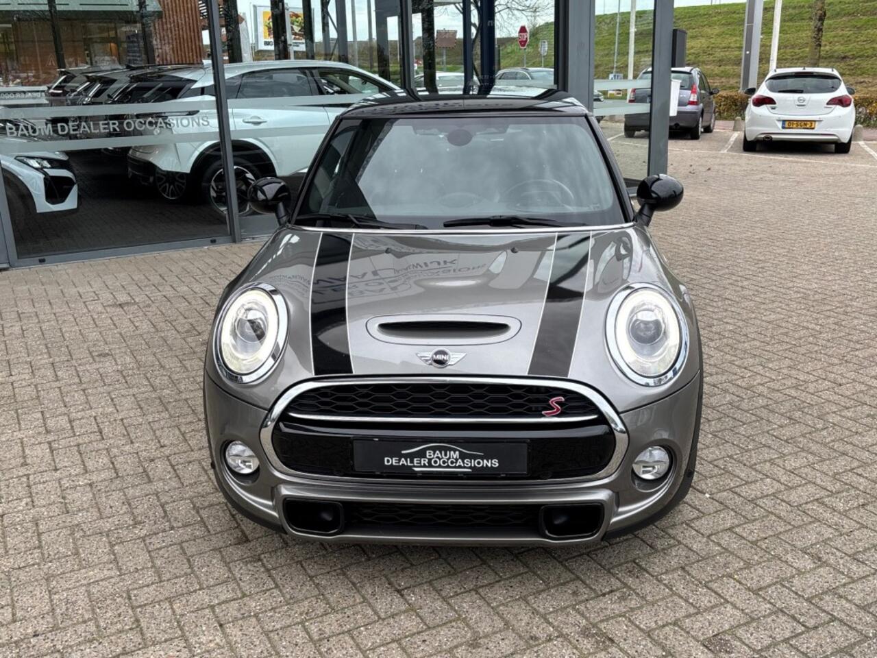 Mini COOPER 2.0 S 192PK AUTOMAAT AIRCO LEER NAVI PDC HEADUP.