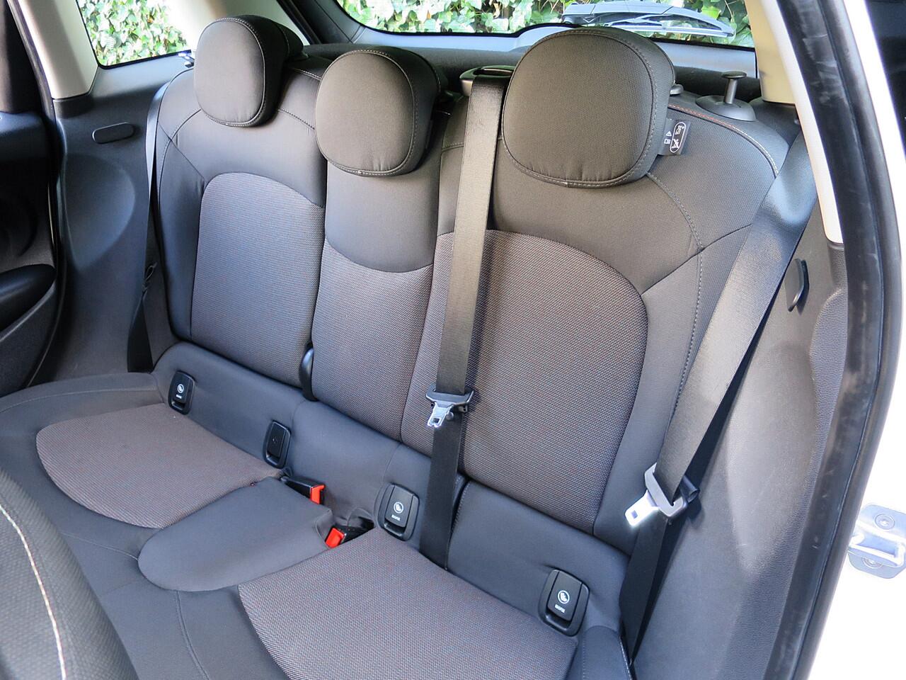 Mini COOPER 1.5 One Business Ed. F55 5-drs met Airco, Cruise, Apple CarPlay en 16"