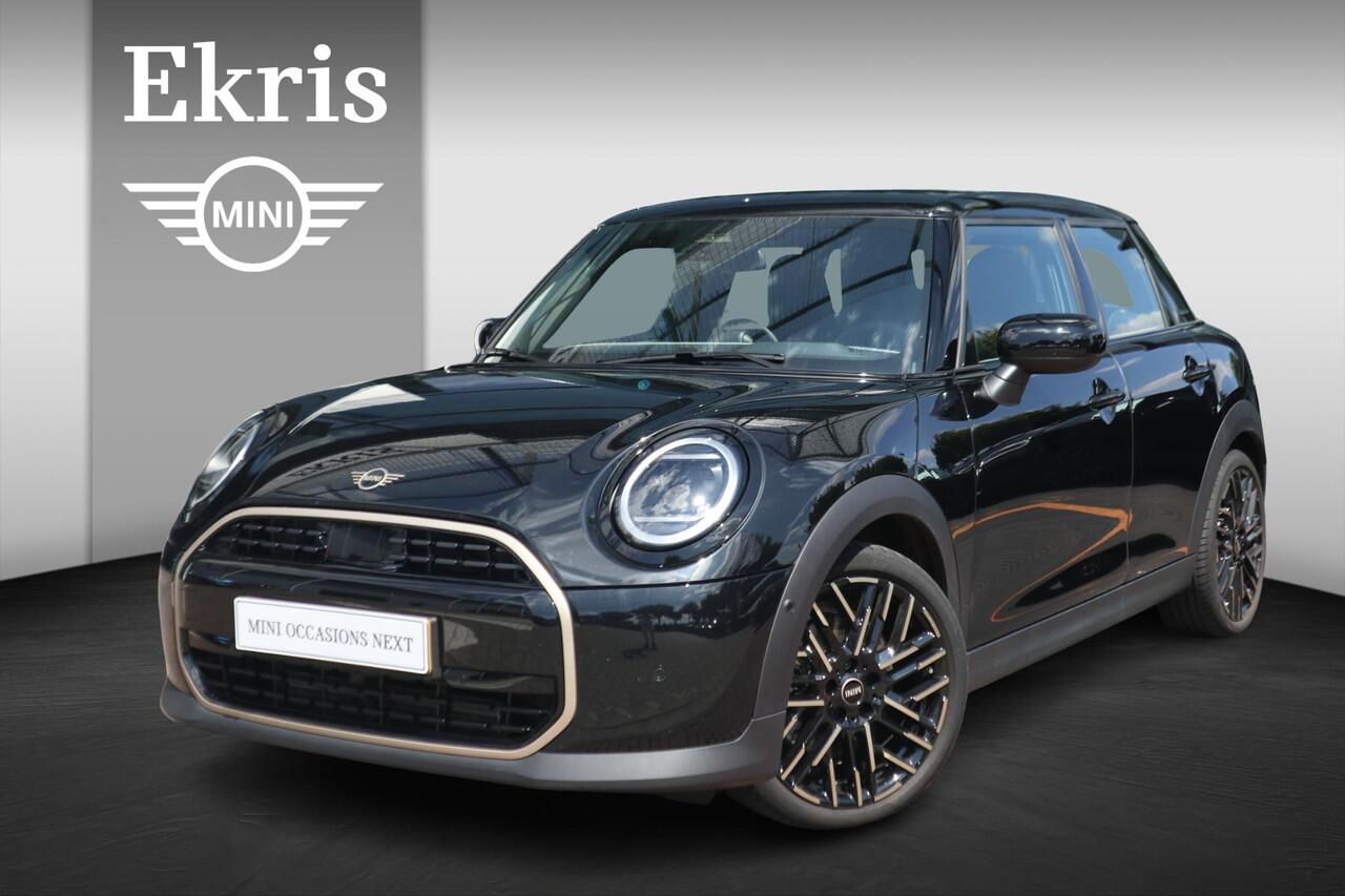 Mini COOPER 5-deurs C / Favoured Trim + Pakket S