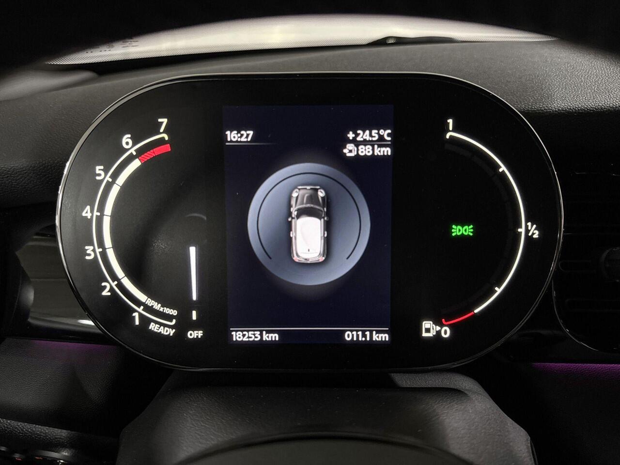 Mini COOPER 3-deurs | Sfeerverlichting | Park Distance Control | Apple CarPlay