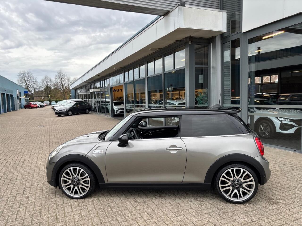 Mini COOPER 2.0 S 192PK AUTOMAAT AIRCO LEER NAVI PDC HEADUP.
