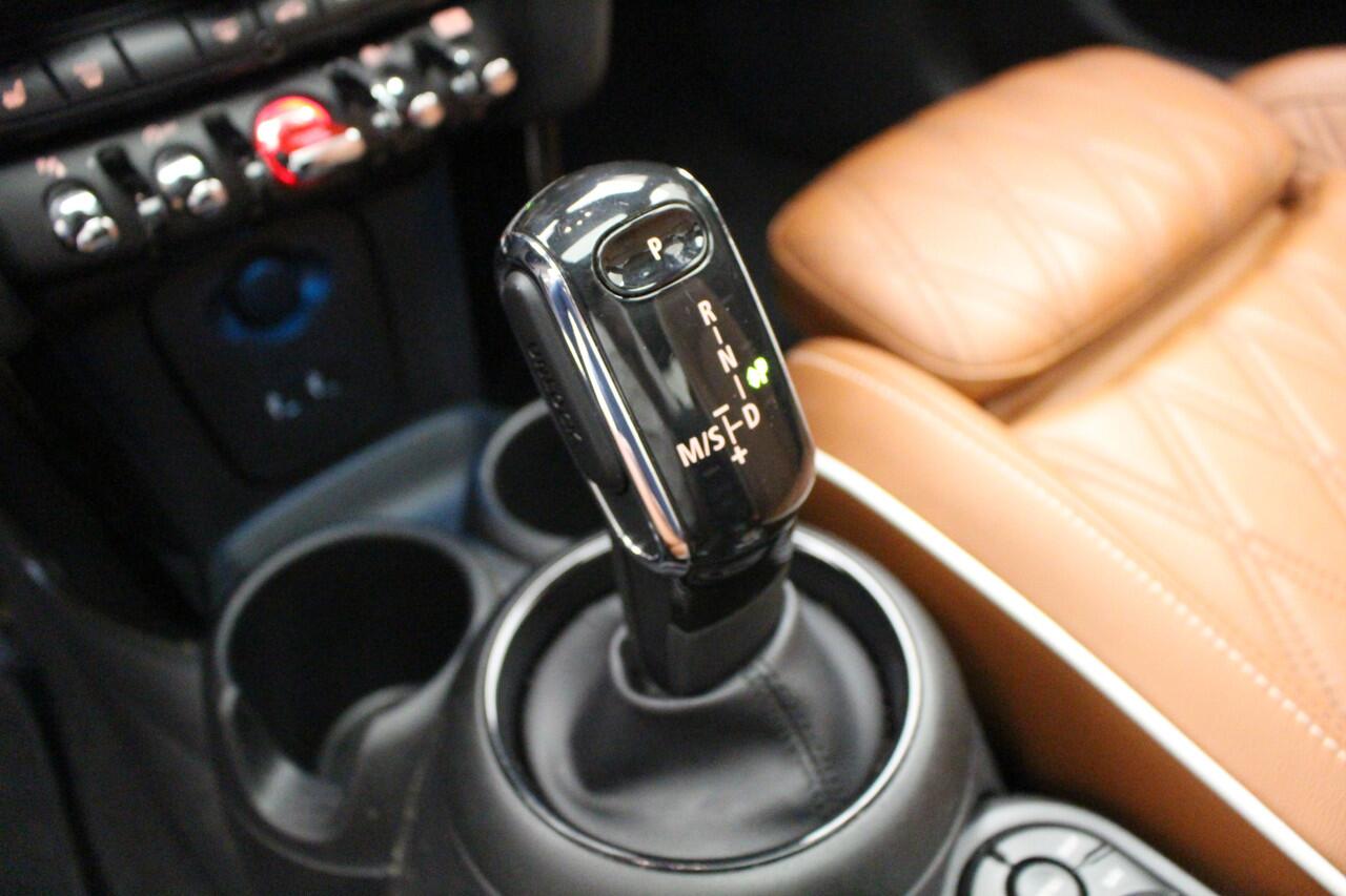 Mini COOPER 5-deurs 60 Years Edition | Leder | Panorama | Harman Kardon