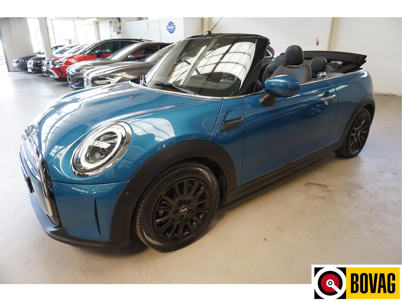 Mini COOPER Mini Cabrio 1.5 Maximized Navi Stoelverw. Camera DAB Blis Incl. afleverbeurt en 12 Bovag garantie