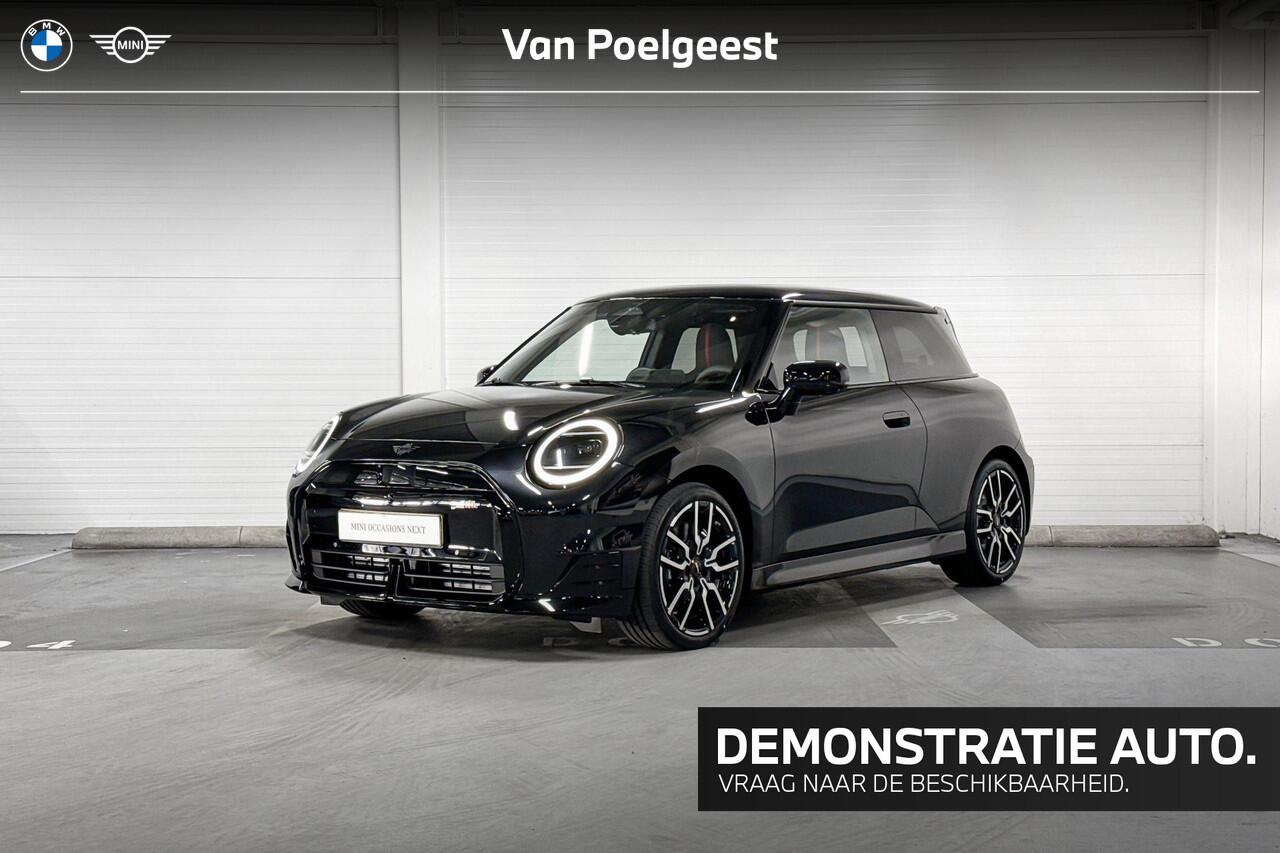 Mini COOPER E | John Cooper Works uitvoering | Pakket XL | 18" John Cooper Works Lap Spoke two-tone
