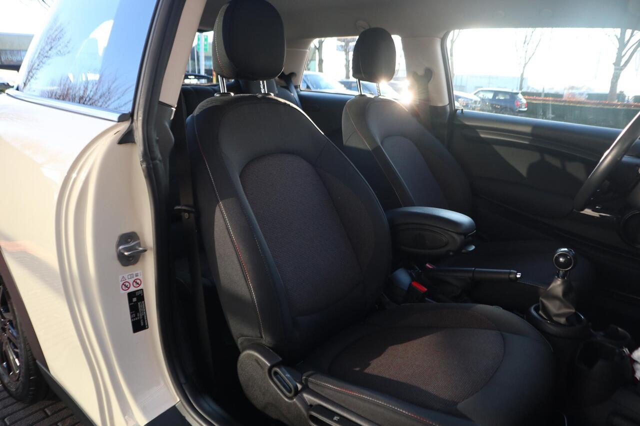 Mini COOPER 3-deurs 1.5