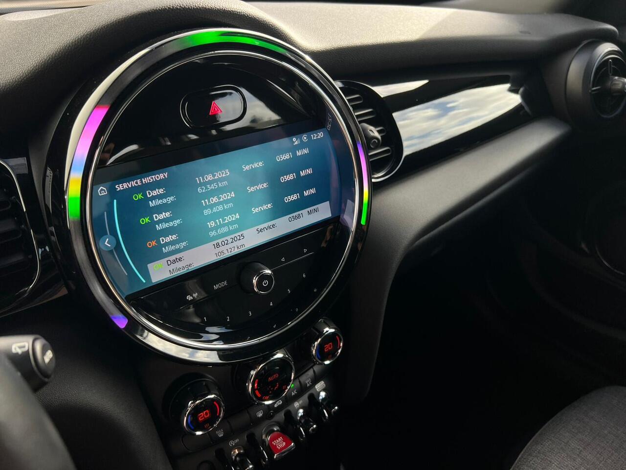 Mini COOPER 1.5 Business Edition NL AUTO | DEALER ONDERH | UNION JACK | CARPLAY