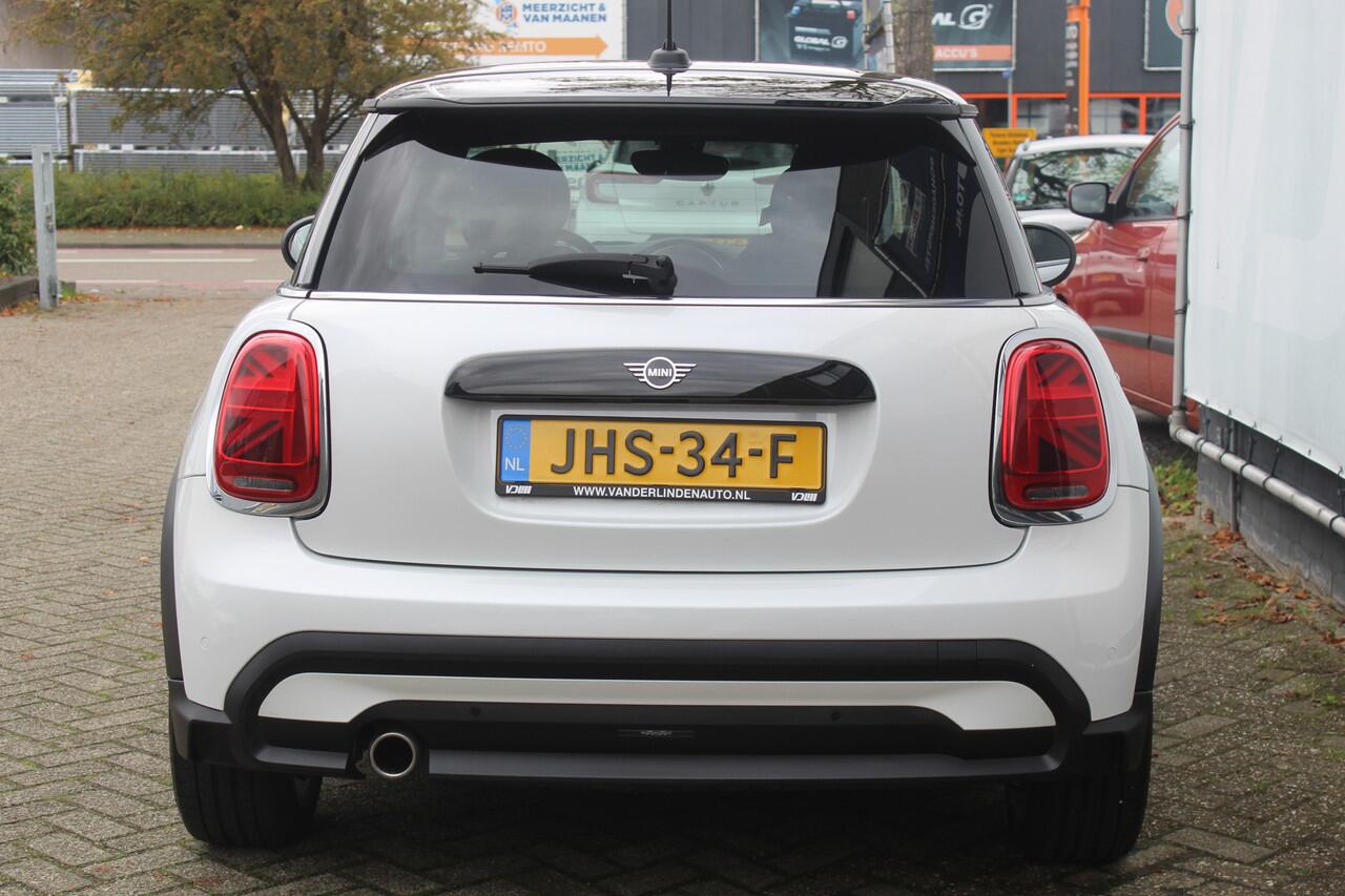 Mini COOPER Mini 1.5 Camden Go Edition Stoelverwarming l Apple carplay/ Android auto l Cruise control l Sfeerverlichting VDL auto