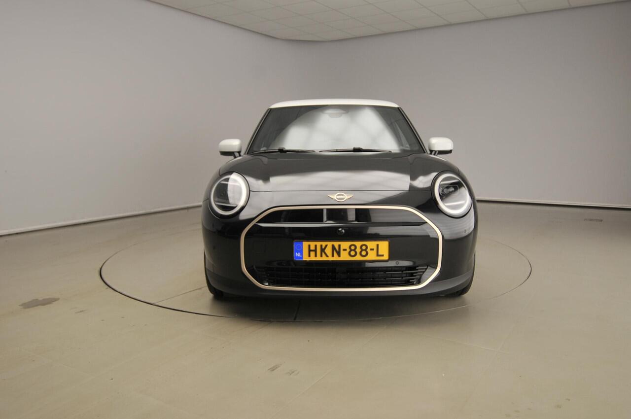 Mini COOPER 3-deurs E | Favoured Trim + Package L