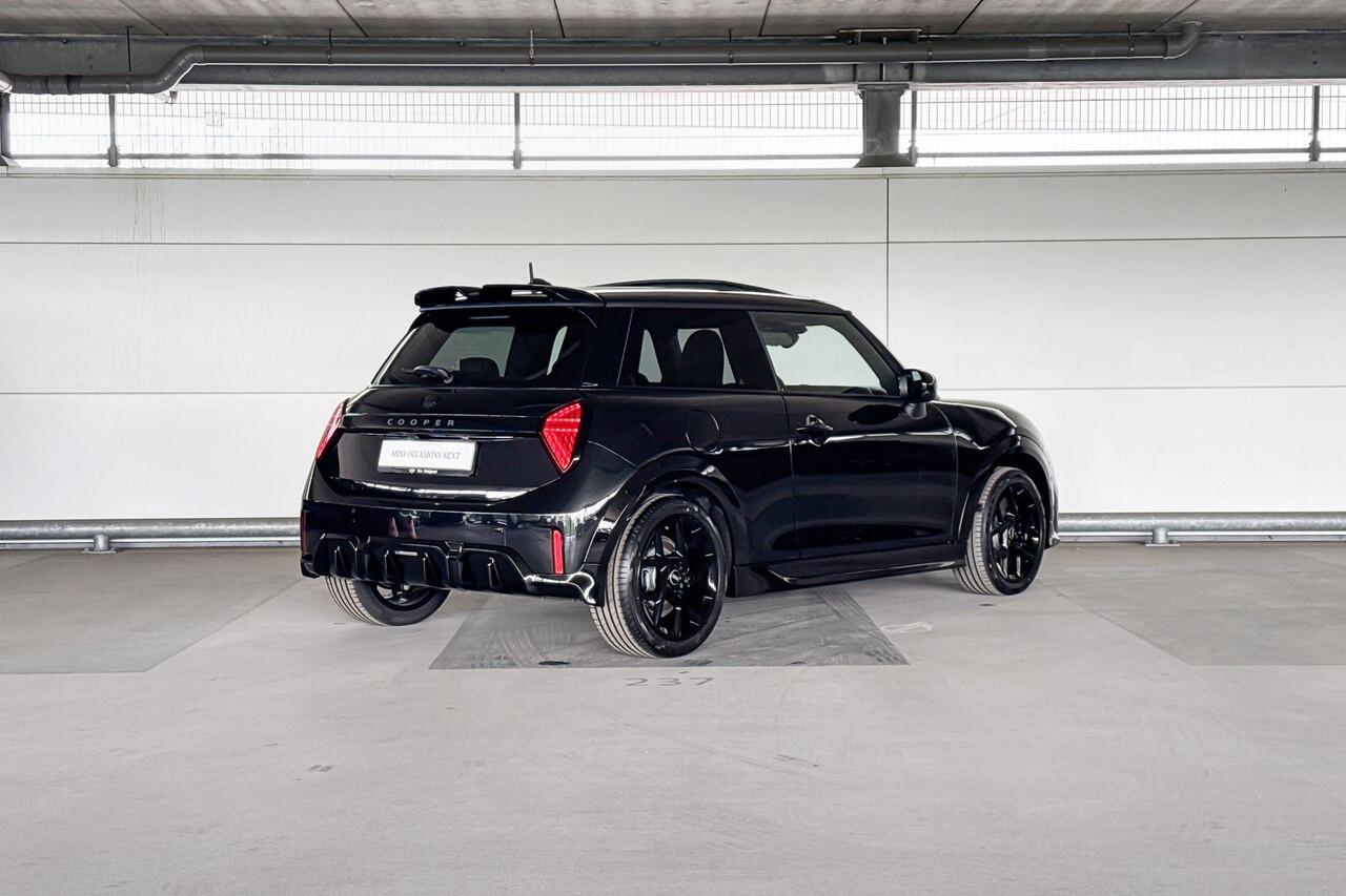 Mini COOPER 3-deurs 1.5 Cooper C John Cooper Works M | Pakket M | Dak in carrosseriekleur