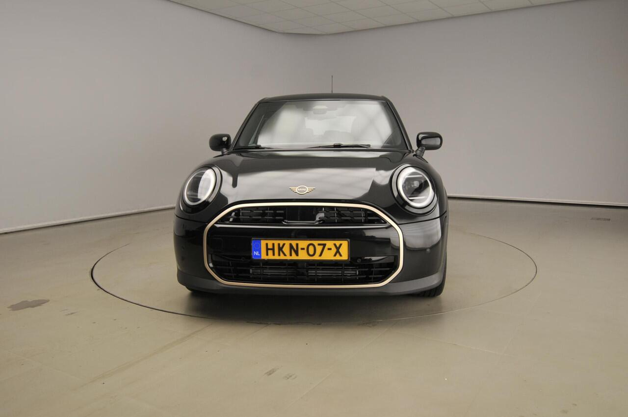 Mini COOPER 5-deurs C Favoured Trim + Package S