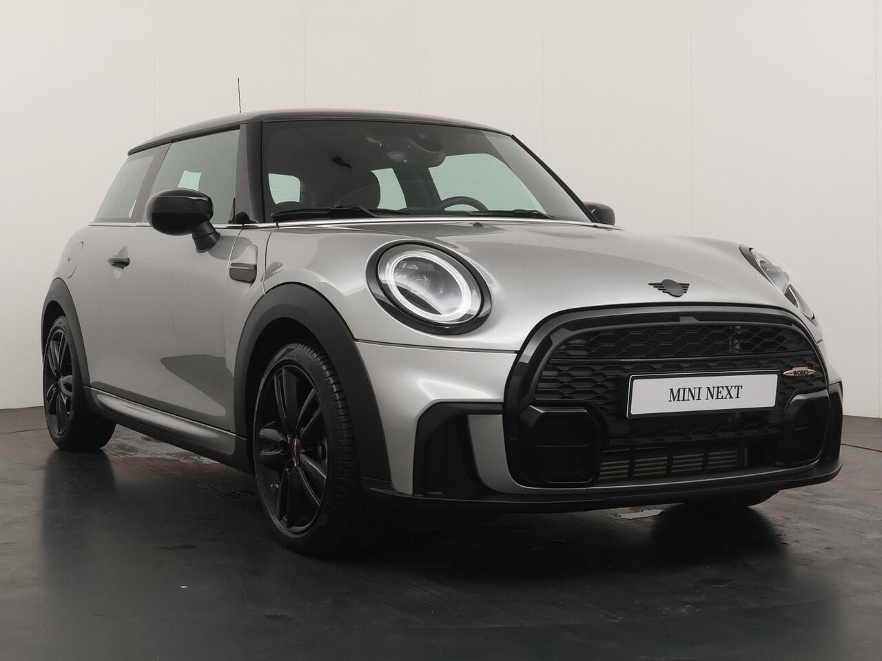 Mini COOPER 3-deurs JCW pakket | Stoelverwarming | LED | Parkeersensoren |