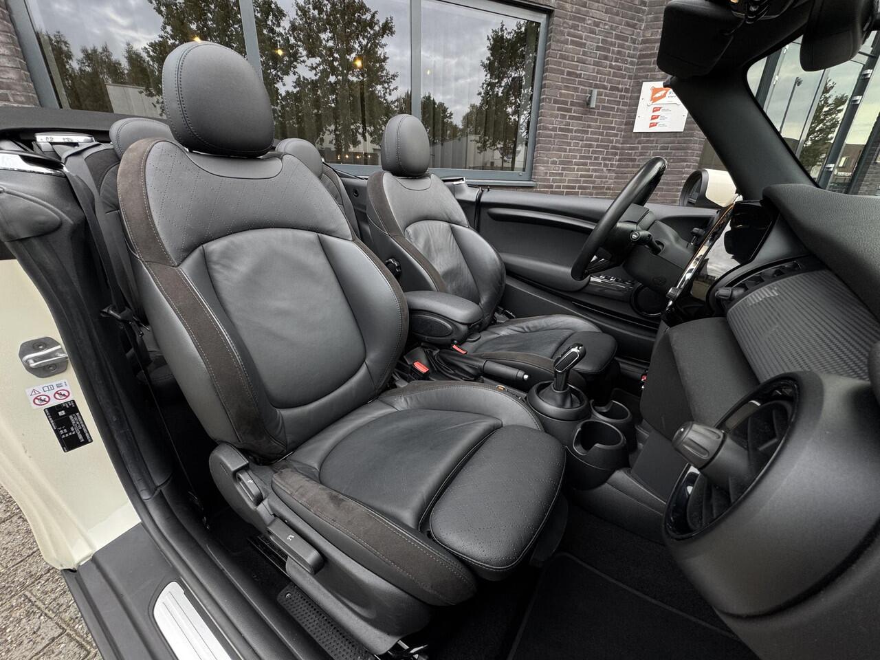 Mini COOPER Cabrio 1.5 Pepper LEDER|STOELVERWARMING|CAMERA|CARPLAY