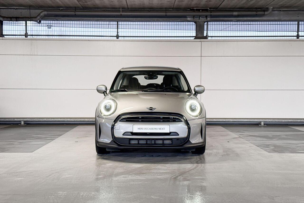 Mini COOPER 5-deurs 1.5 Classic