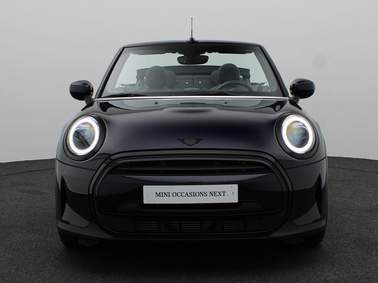 Mini COOPER Cabrio MINI Yours Uitvoering + Comfort Access + Windscherm + 18''