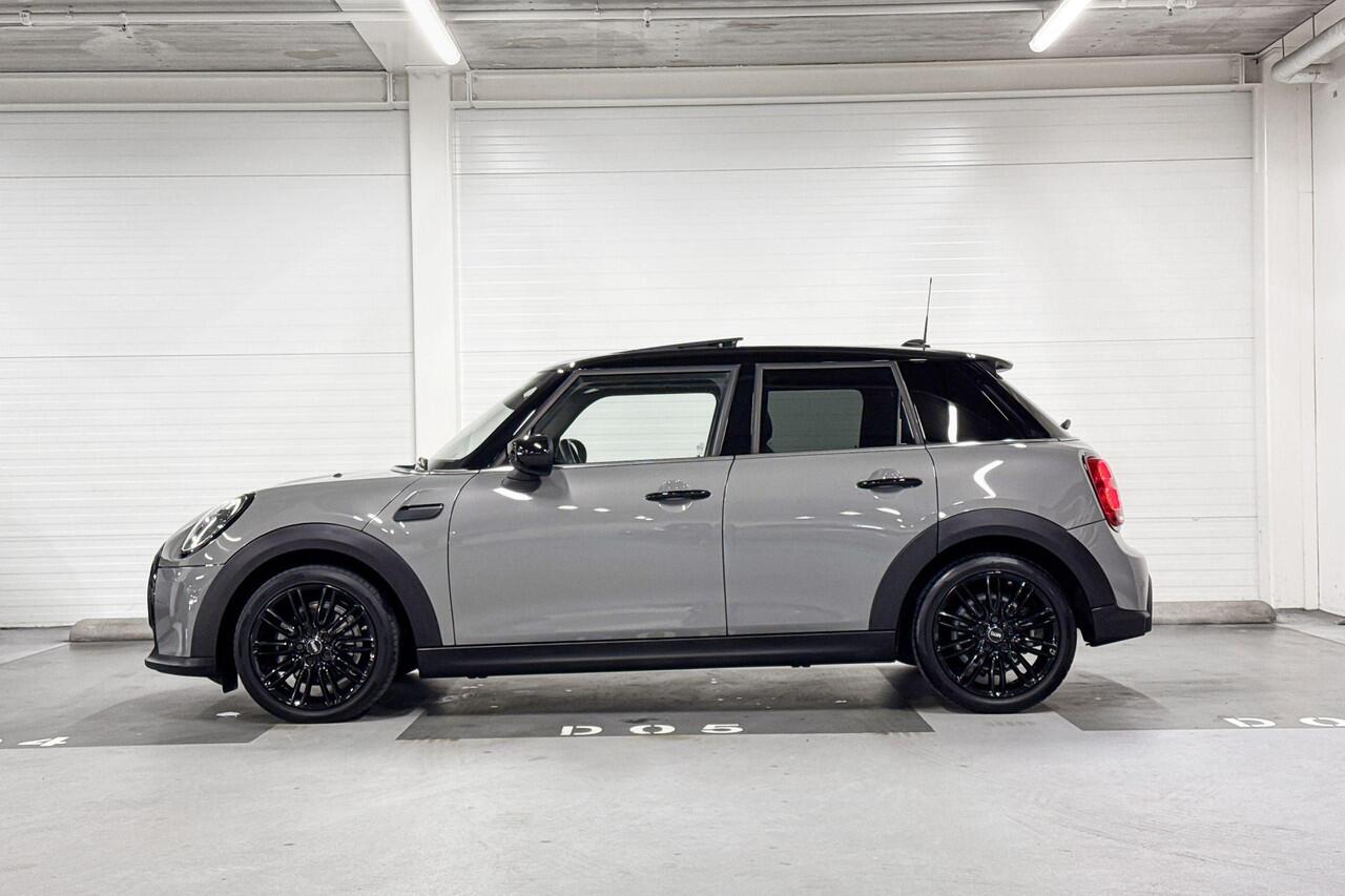 Mini COOPER 5-deurs 1.5 Classic