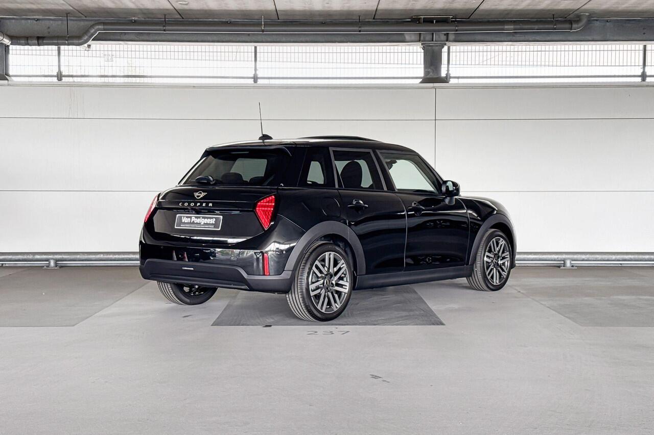 Mini COOPER 5-deurs C Classic M