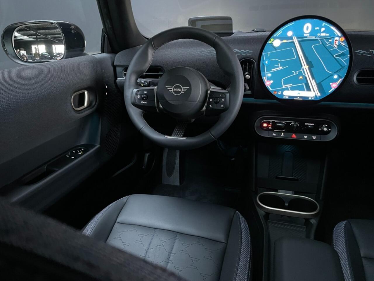 Mini COOPER Cooper 3-drs C 156pk Jcw 18 lmv Pano leer Key-less Head-up