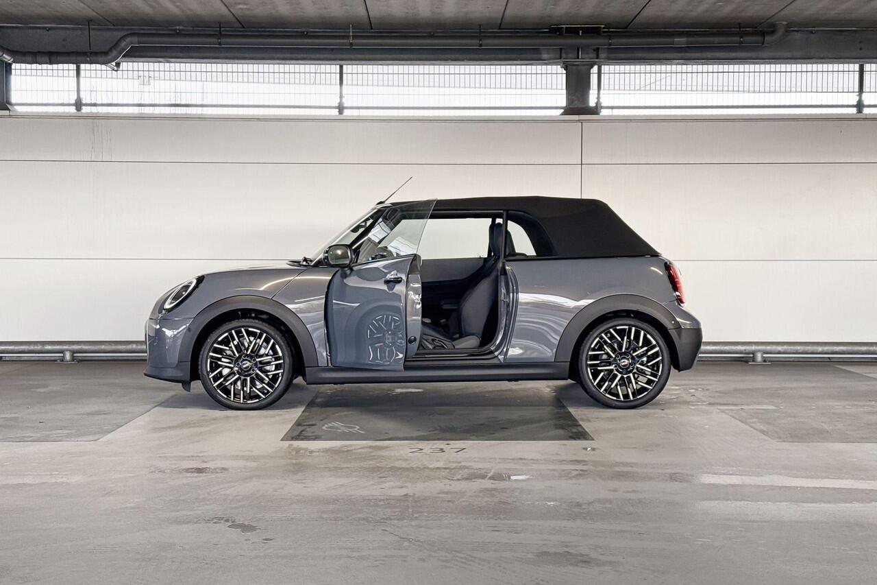 Mini COOPER Cabrio 2.0 C Favoured L