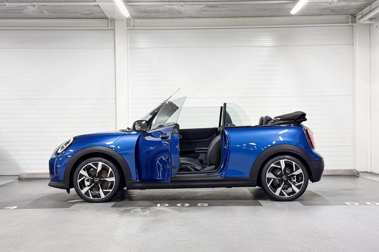 Mini COOPER Cabrio 2.0 C Favoured L