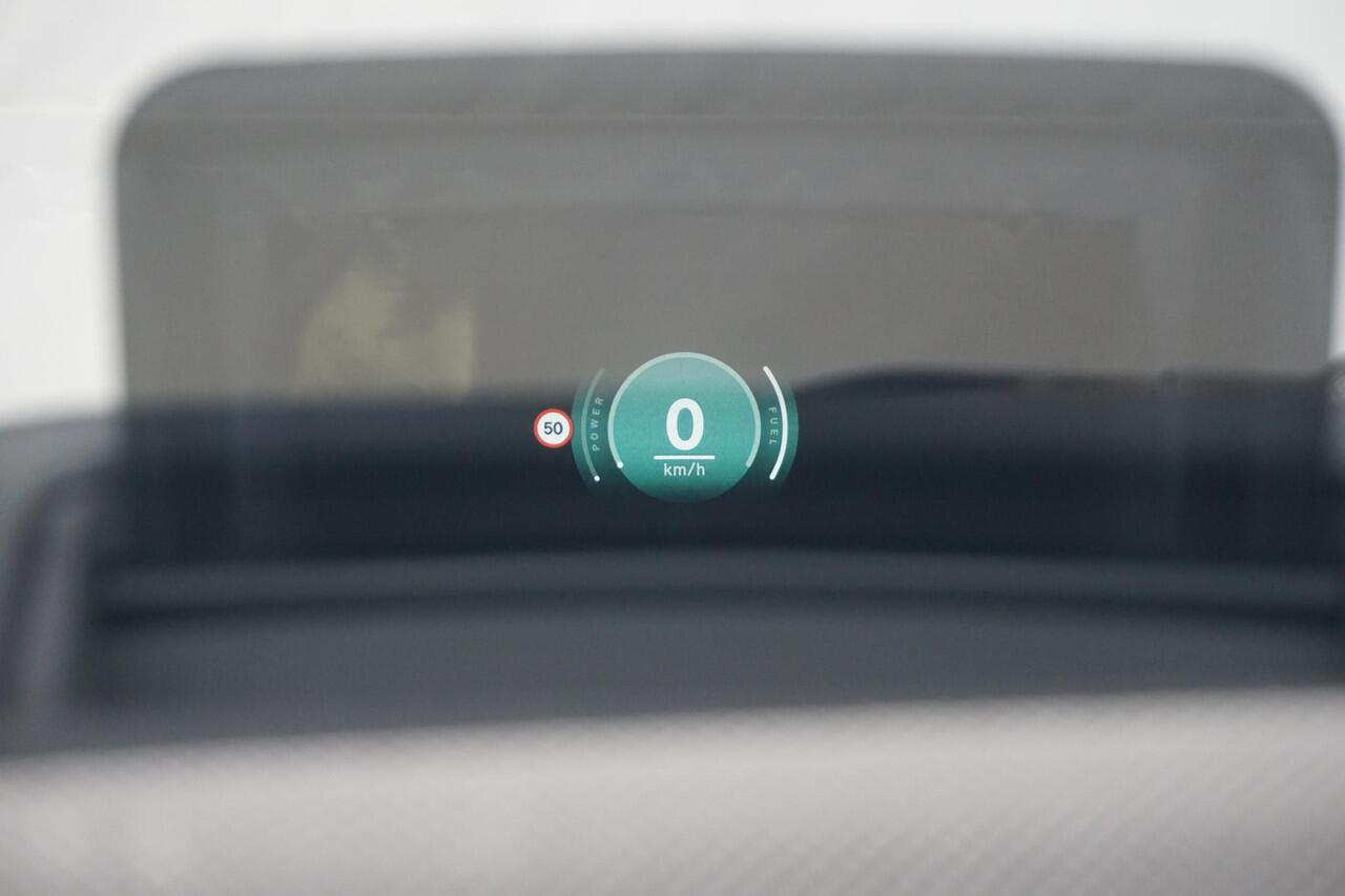 Mini COOPER 3-Deurs C / Favoured Uitvoering / Pakket M / 18'' LM Velgen