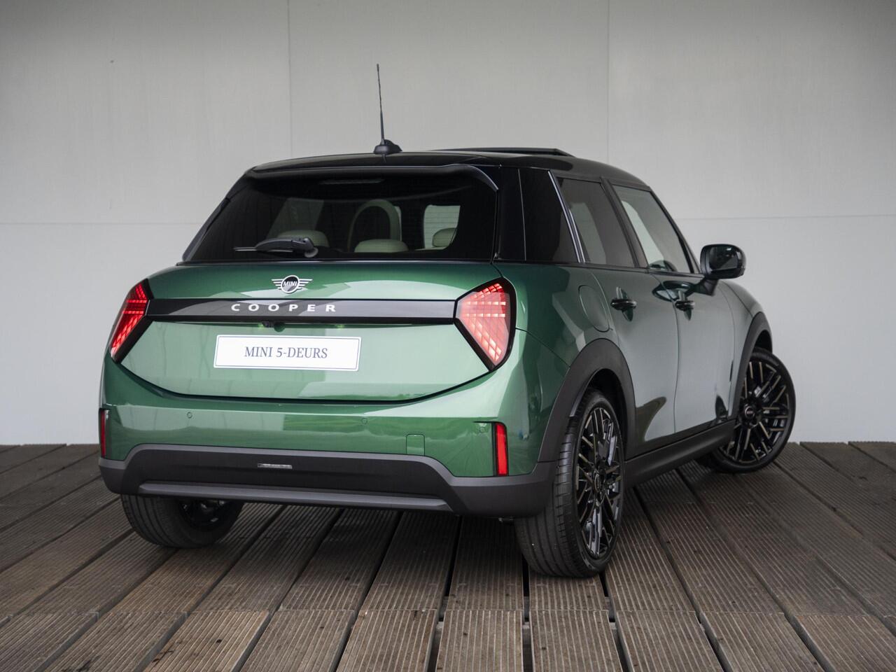 Mini COOPER C John Cooper Works | XL Pakket