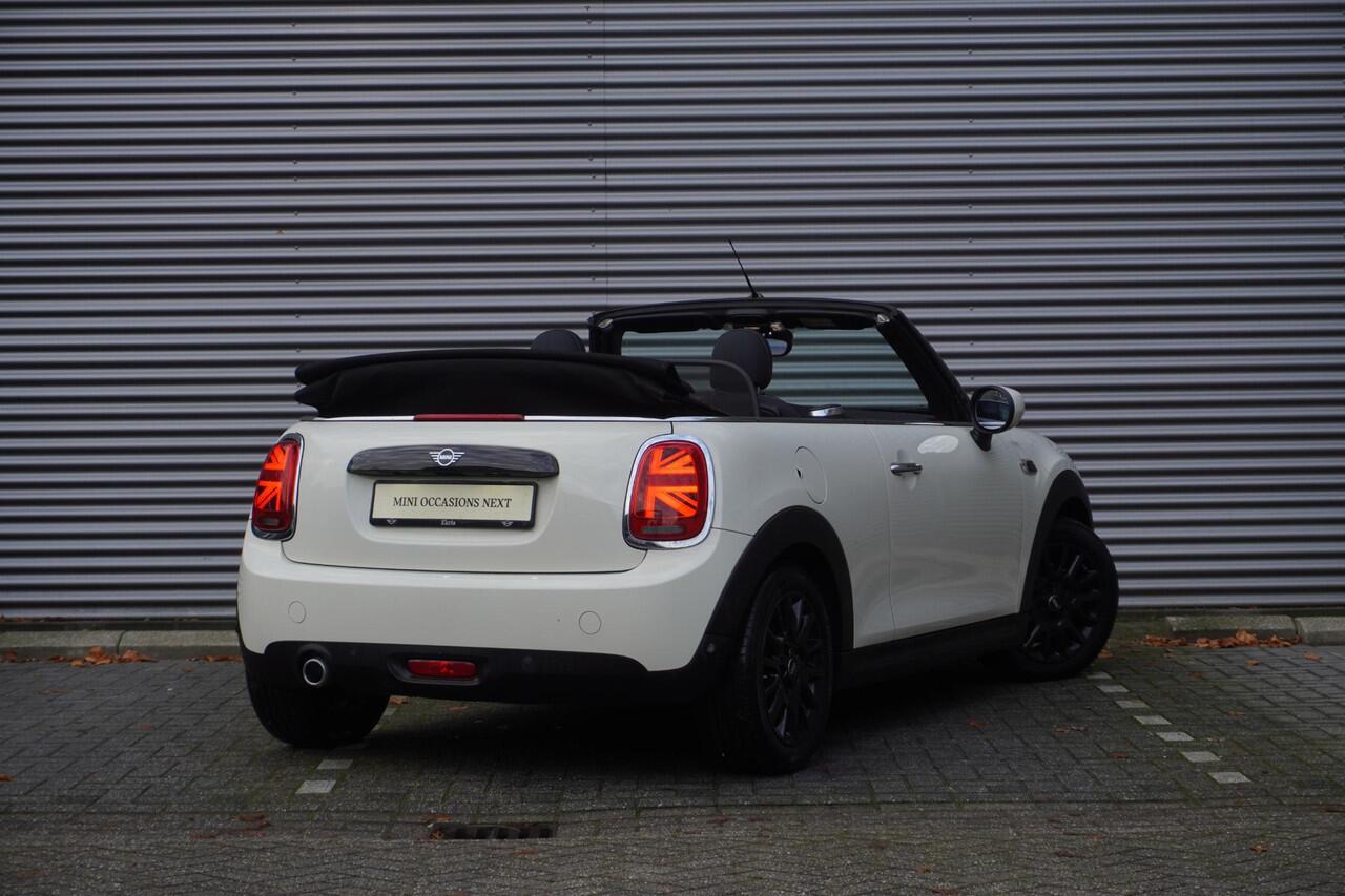 Mini COOPER Cabrio C Serious Business | Comfort Access | Harman-Kardon sound system | Park Assistant | Elektrisch verwarmde voorstoelen