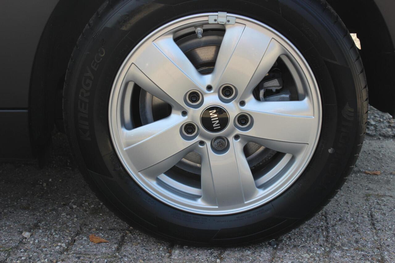 Mini COOPER Mini 1.5 Navigatie, 136PK!