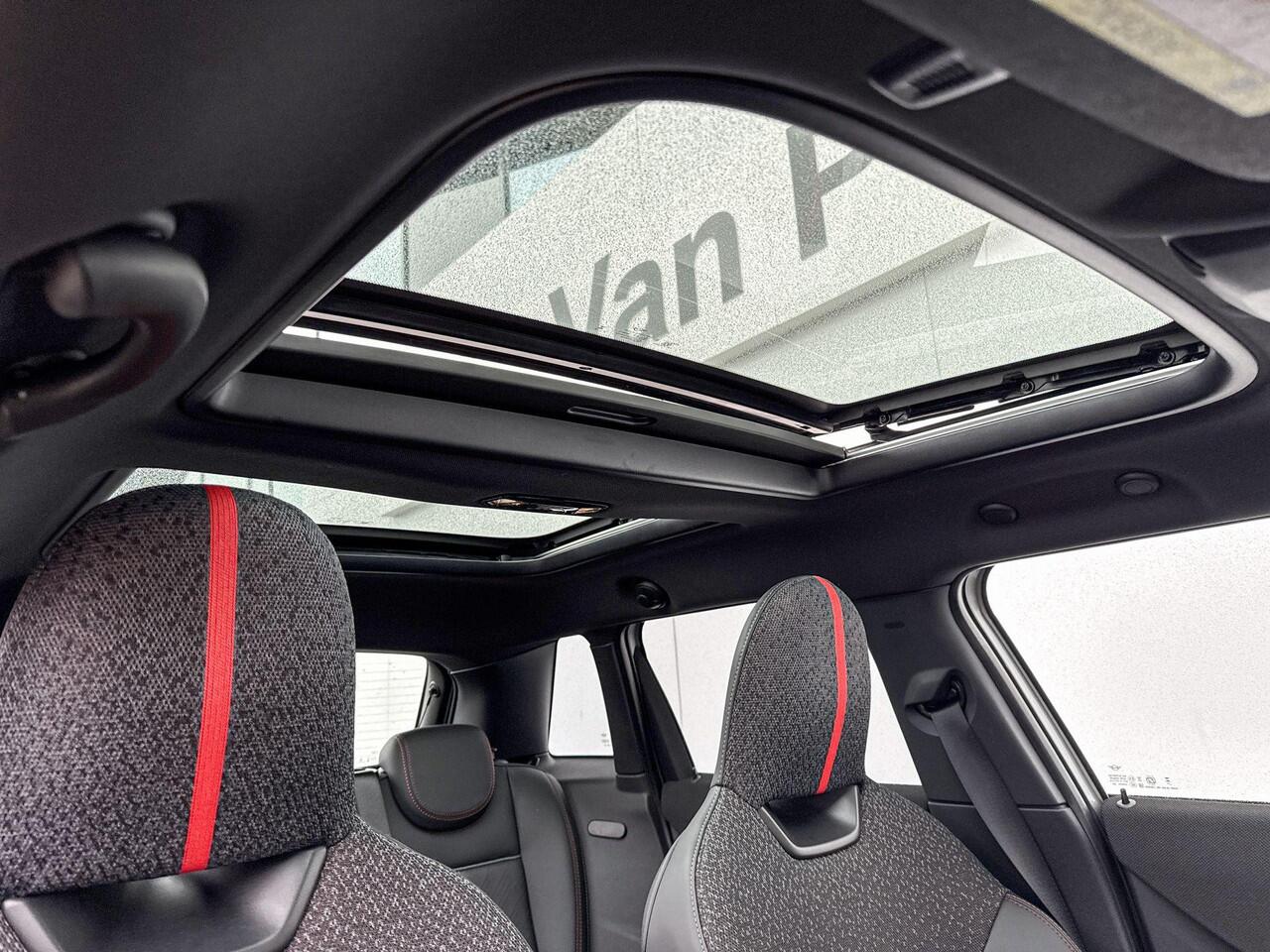 Mini COOPER 5-deurs 1.5 Cooper C John Cooper Works Pakket M