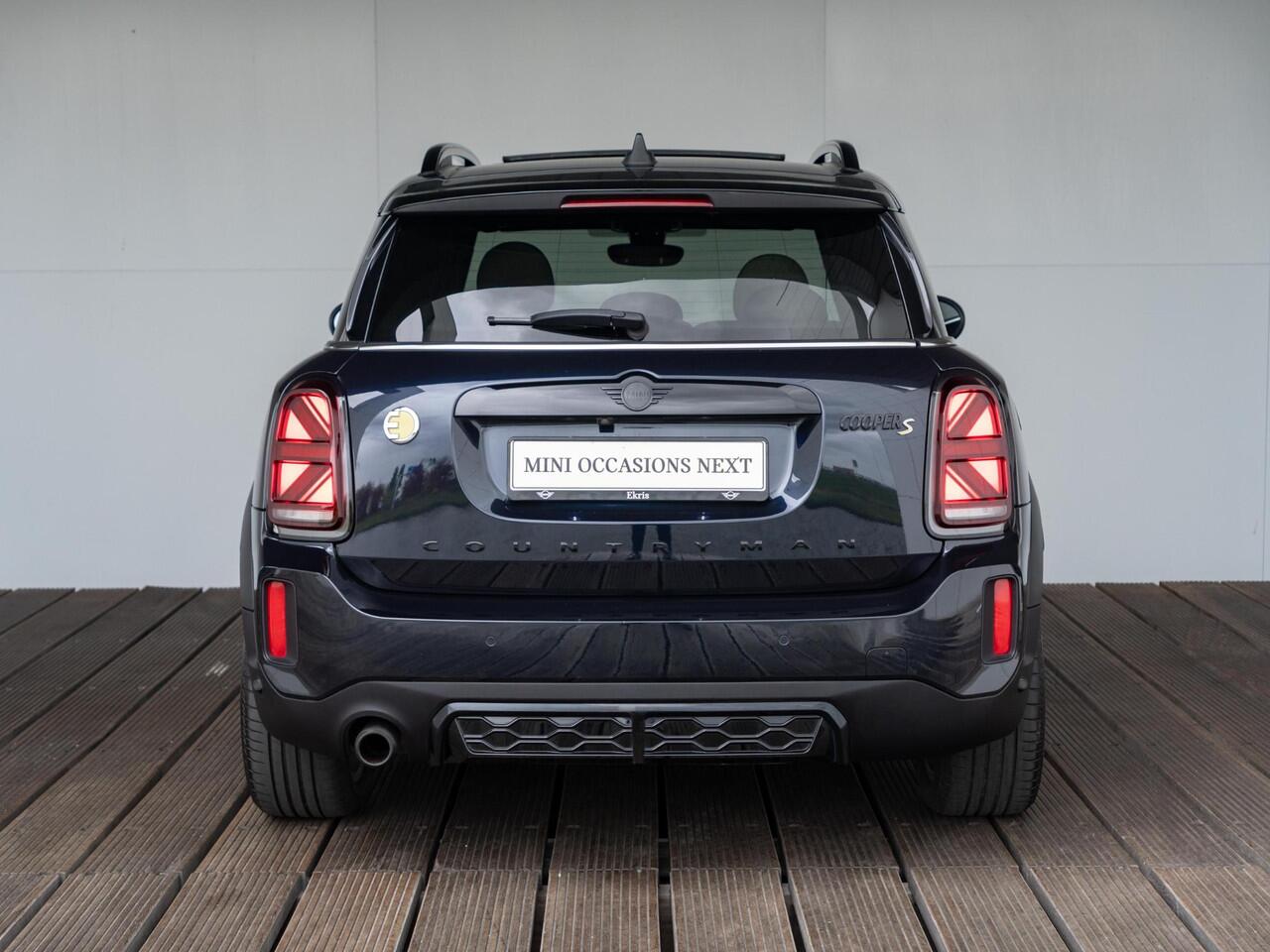 Mini COUNTRYMAN SE ALL4 JCW pakket | Glazen Panoramadak | Elektrisch verstelbare lederen stoelen | Stoel- en voorruitverwarming | Head-Up Display | Harman Kardon | Camera