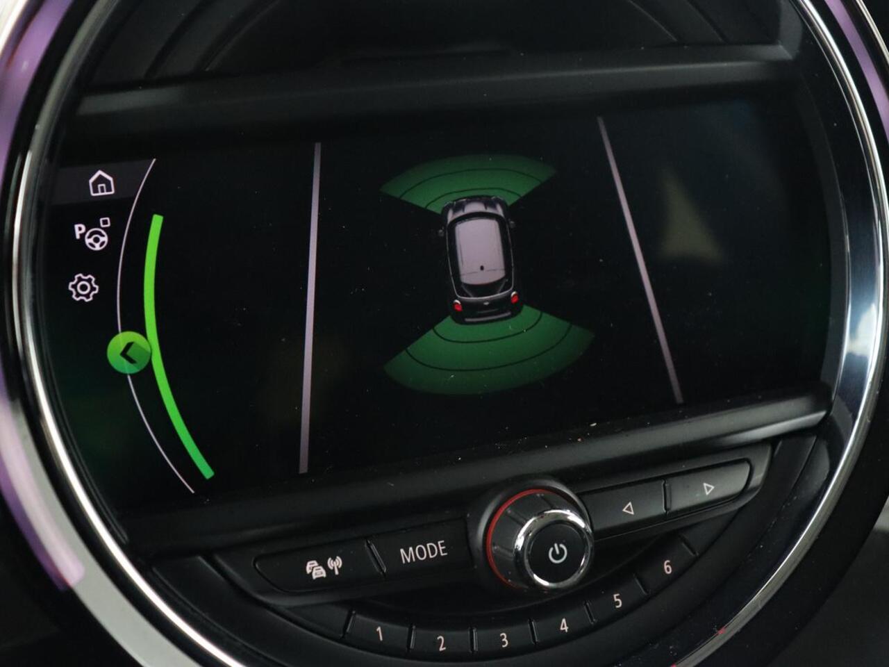 Mini COUNTRYMAN 1.5 One Business Edition | Harman/Kardon | Carplay | Full LED | Keyless | Navigatie | Park Assist | Half leder | Climate control | Cruise control