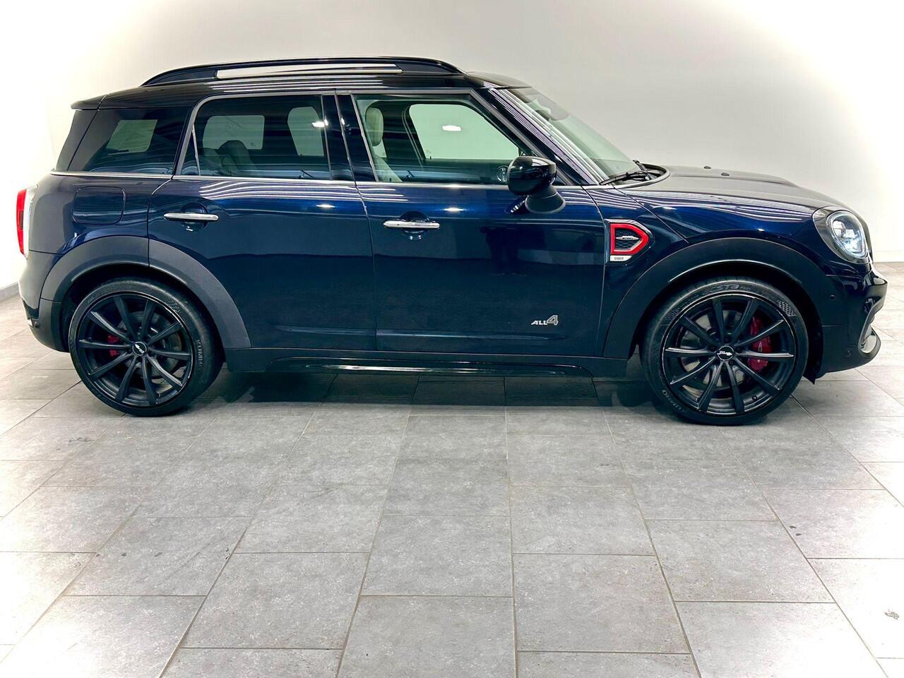 Mini COUNTRYMAN Mini 2.0 John Cooper Works ALL4 Chili Full l Pano l Harman l Apple l Head up l