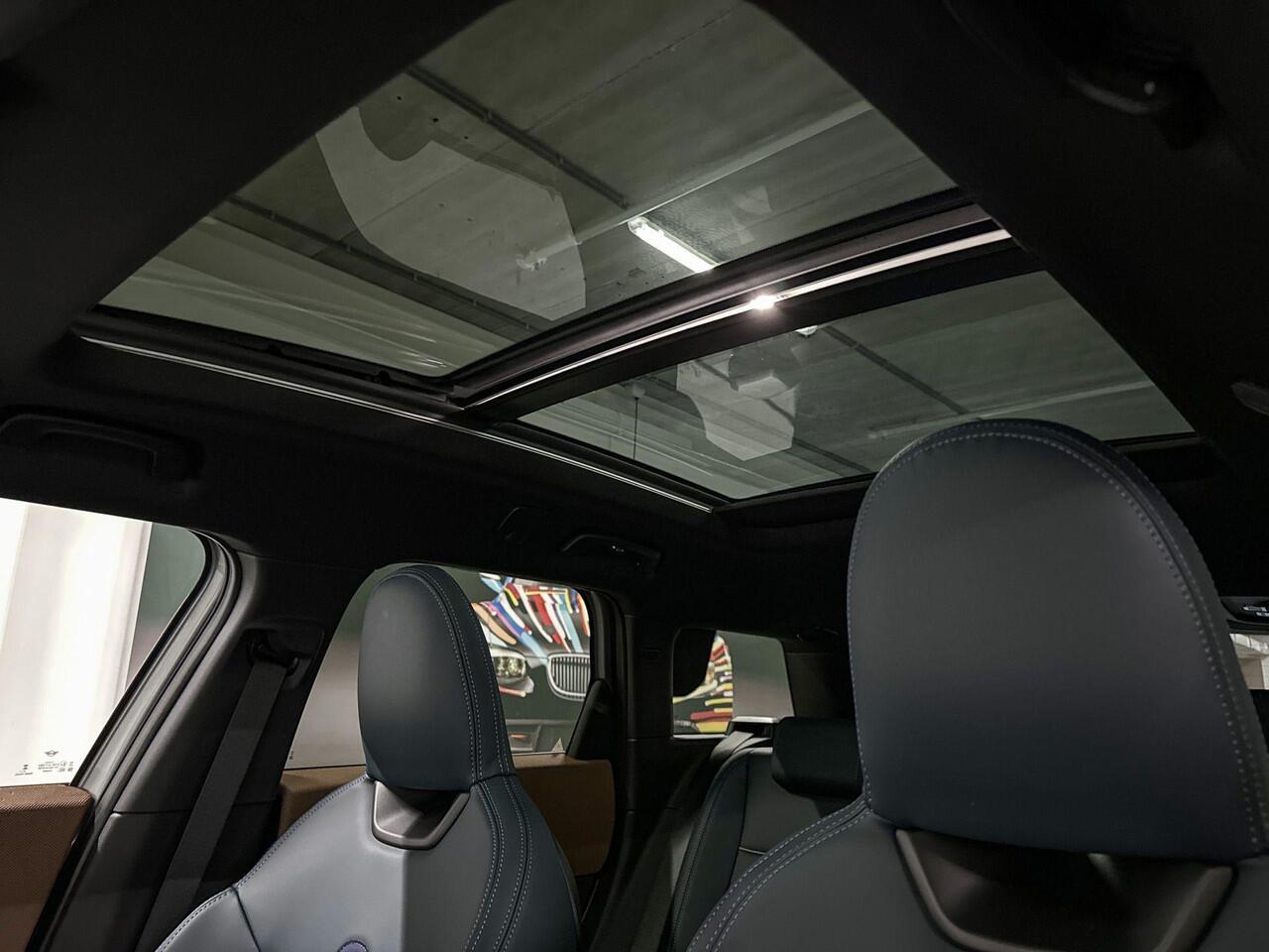 Mini COUNTRYMAN C | Favoured Trim | Pakket XL | 19" Kaleido Spoke two-tone | Selections