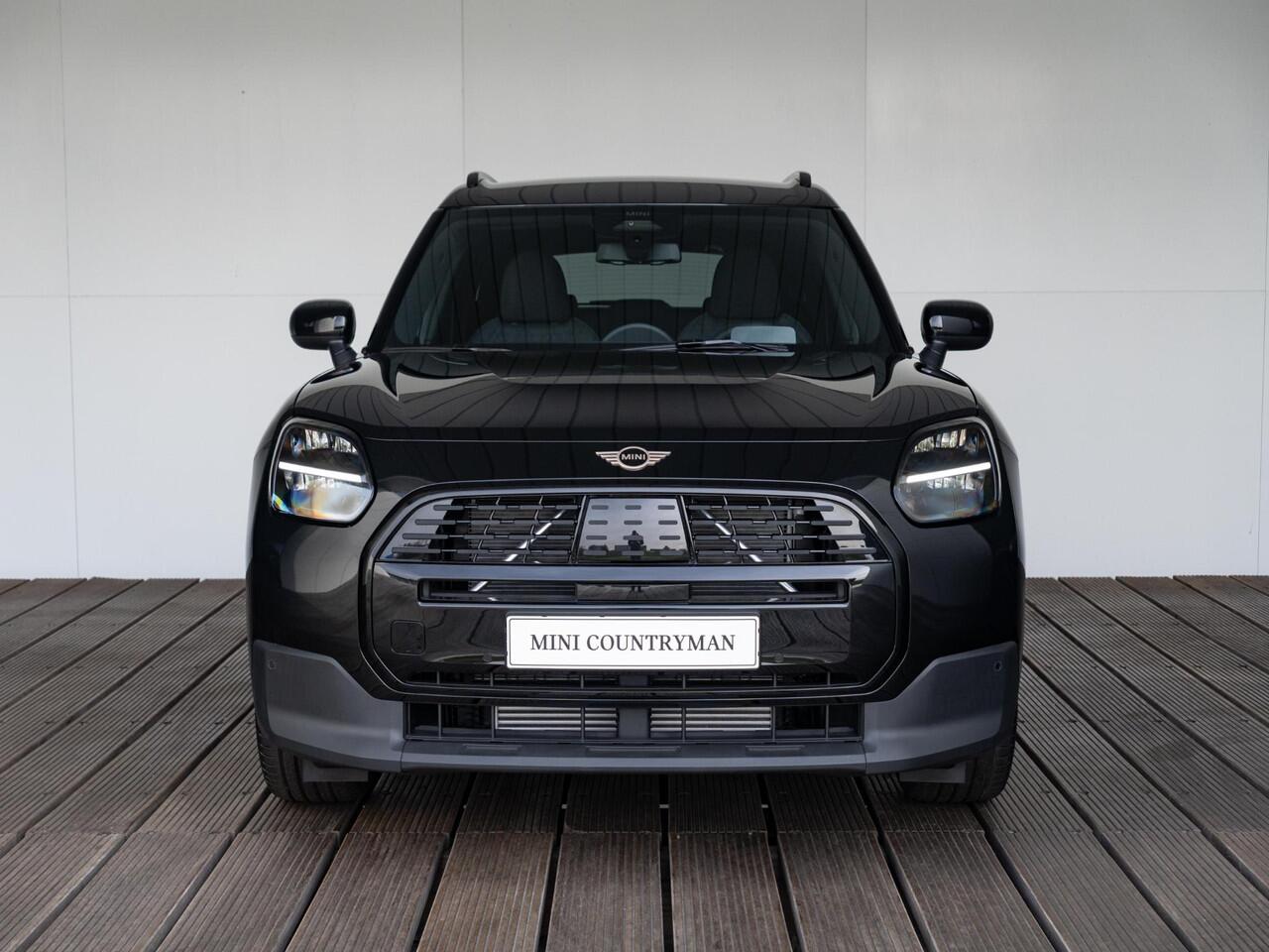 Mini COUNTRYMAN C | Blackyard Edition