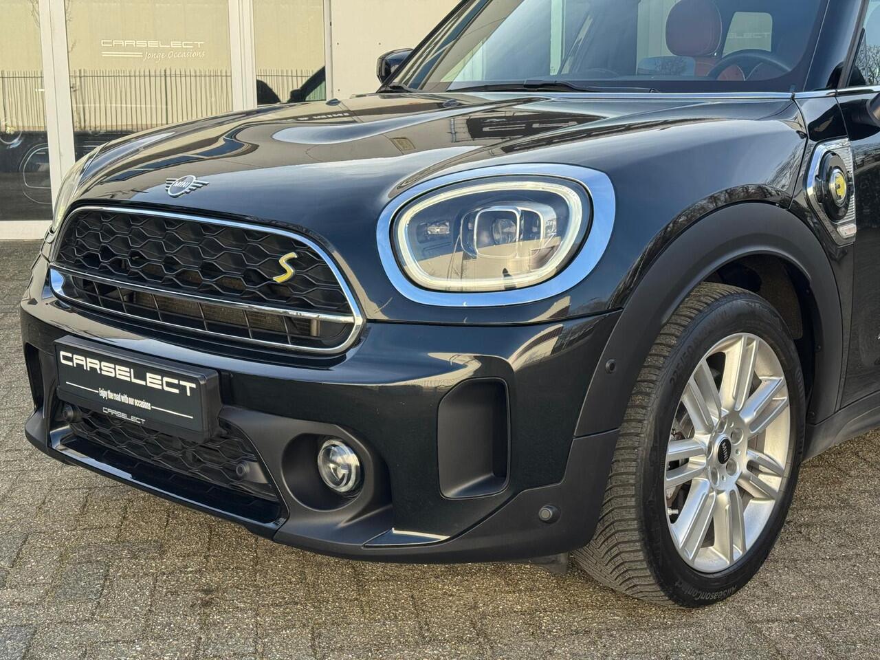 Mini COUNTRYMAN 2.0 Cooper SE ALL4 HARMAN/KARDON PANORAMADAK HEAD-UP ELECTR STOEL en MEMO, Vol Opties Neem contact op en we maken een afspraak!