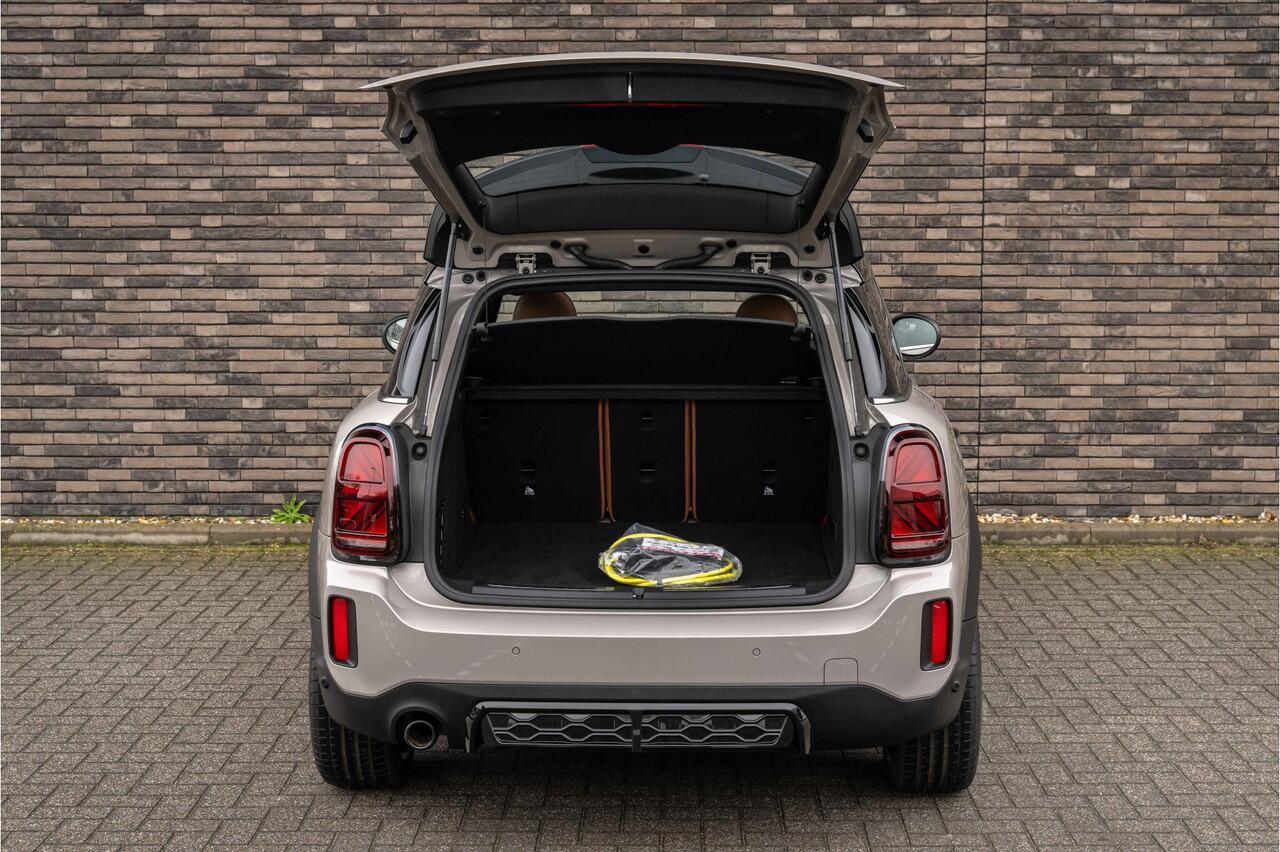 Mini COUNTRYMAN 1.5 Cooper SE Hybrid ALL4 JCW-Trim | Navi | Panorama | Chester Leder | Memory | Head-Up | H&K | Camera | 19"LM | Rooftop Grey