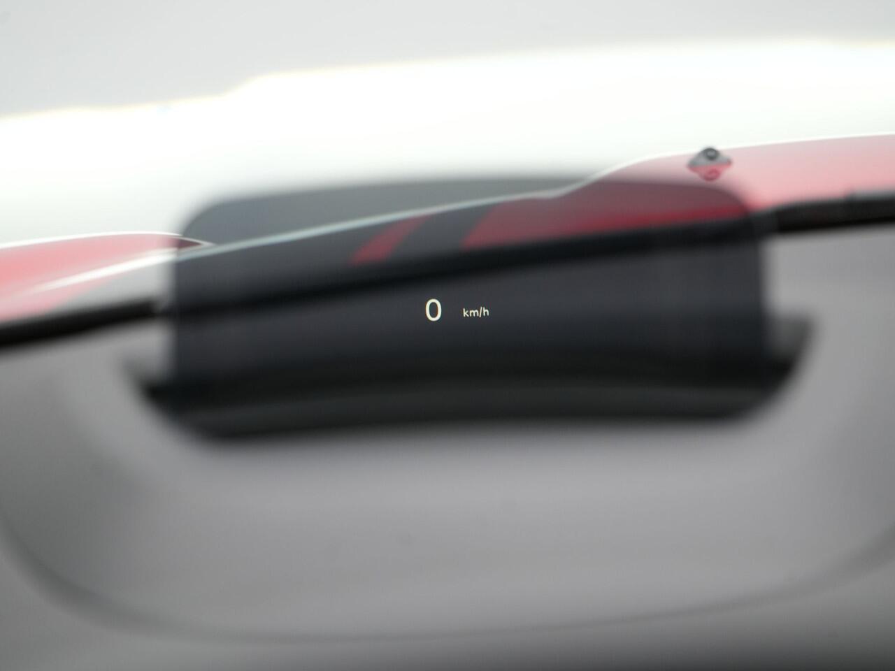 Mini COUNTRYMAN 2.0 Cooper S E ALL4 JCW Plug In Hybrid 220pk Dealer O.H PHEV | Panodak | JCW Alcantara Sportstoelen Verwarmd | Head Up | Camera | Apple Carplay | Cruise Control | Keyless | Virtual | Navigatie | DAB |