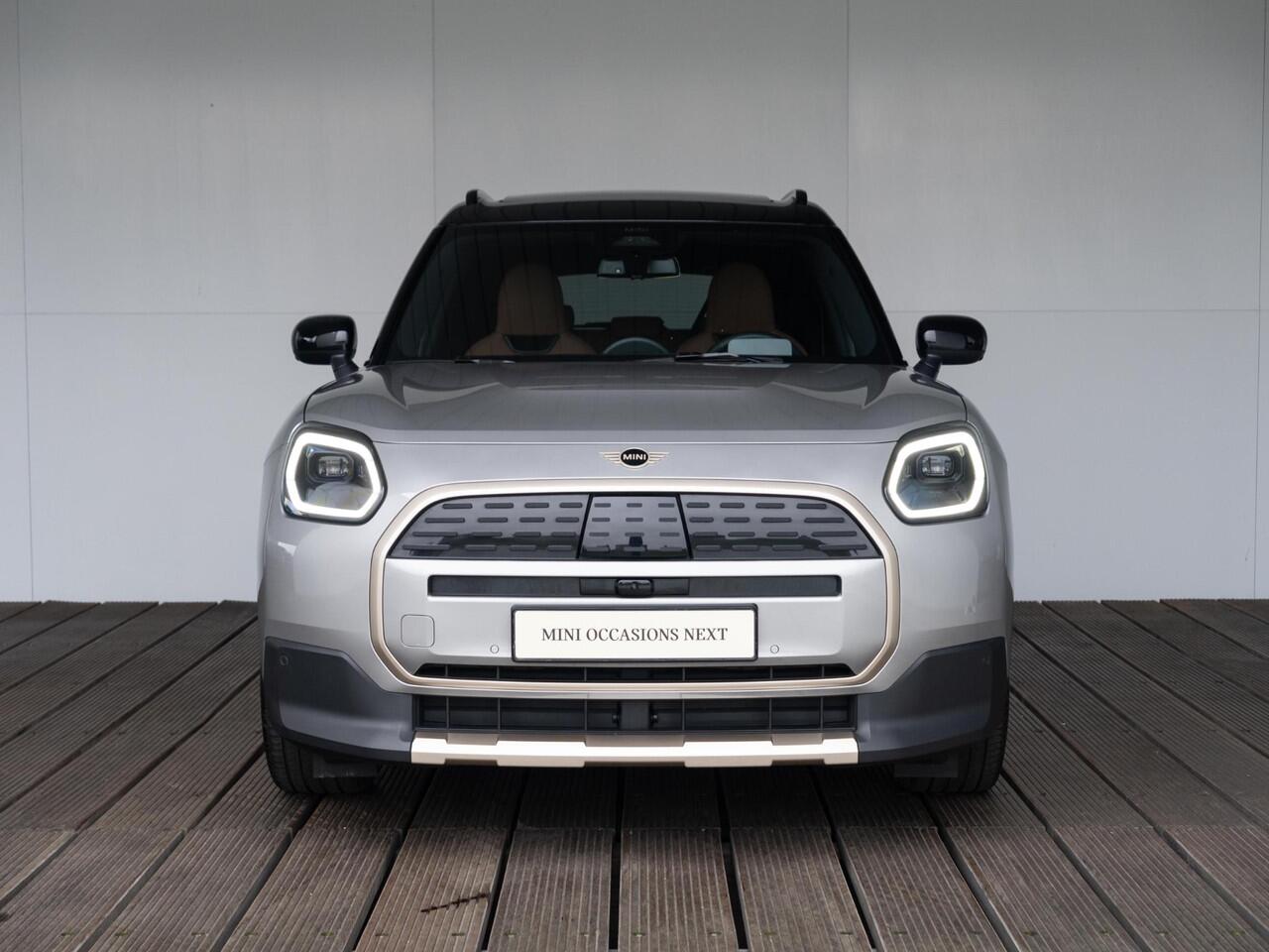 Mini COUNTRYMAN E Favoured + L Pakket