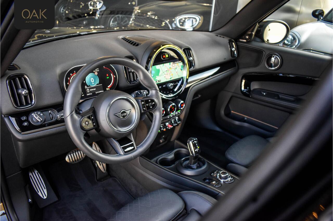 Mini COUNTRYMAN 2.0 John Cooper Works ALL4 F1 Aut. | Navi | Panorama | Leder | Memory | Camera | H&K | ACC | 19"LM | Midnight Black