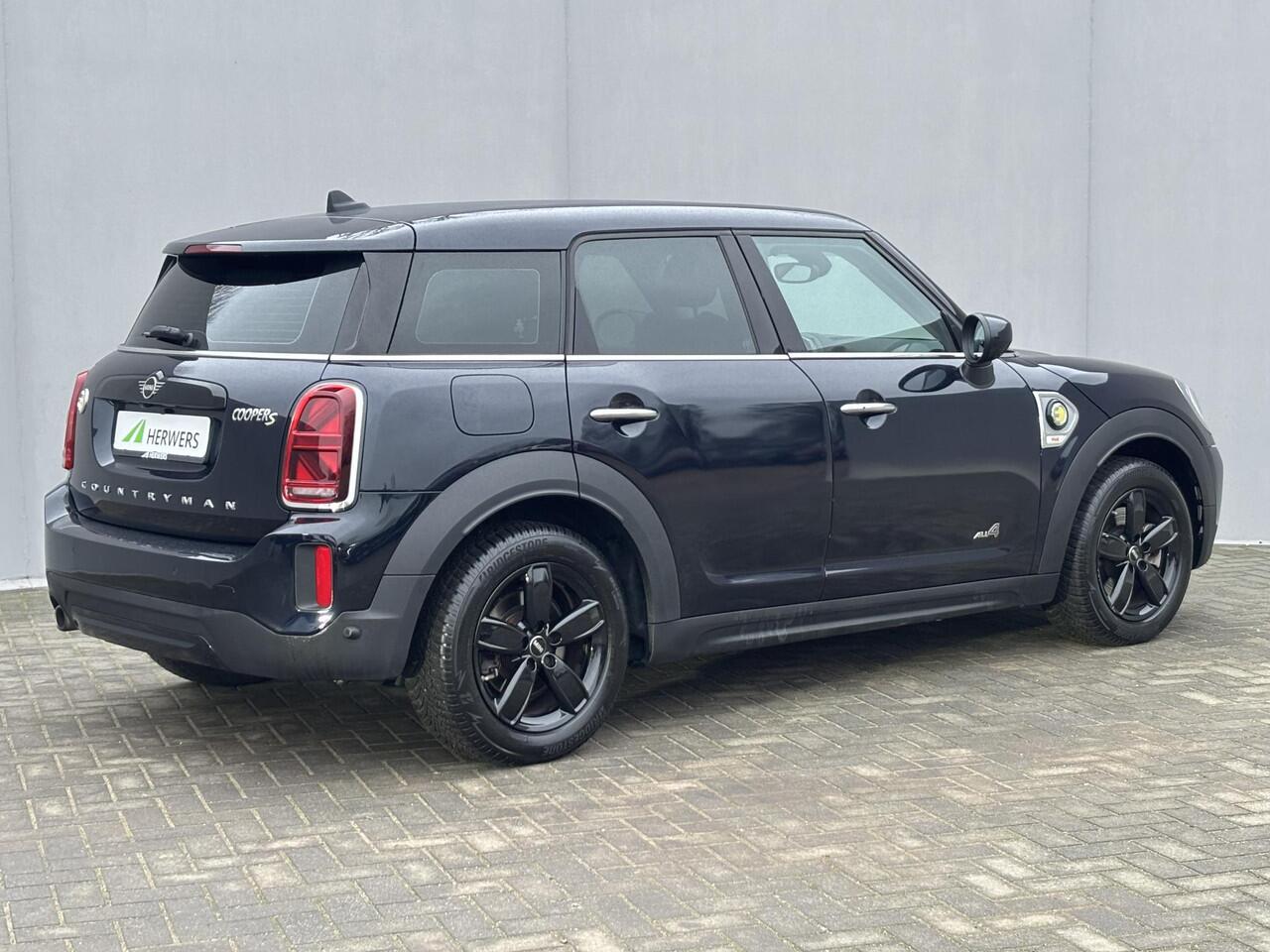 Mini COUNTRYMAN Mini Cooper S E ALL4 Untamed Edition / PHEV / Dealer Onderhouden / HUD / Navigatie / Apple Carplay & Android Auto / Stoelverwarming / Cruise / Clima /