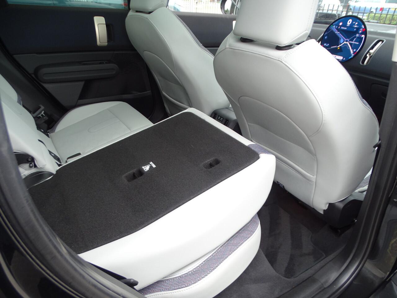 Mini COUNTRYMAN Mini 1.5 C Classic M Elek.Trekhaak Pano.Dak Led Driv.Ass. Head-up 18" LM Velgen