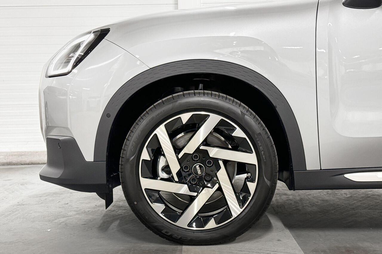 Mini COUNTRYMAN C | Favoured Trim | Pakket XL | 19" Kaleido Spoke two-tone | Selections
