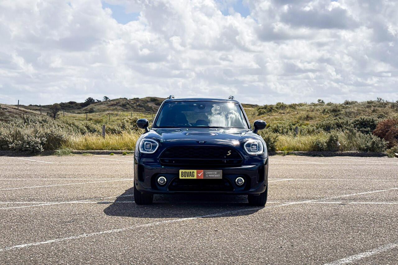 Mini COUNTRYMAN Cooper S E ALL4 Classic | Selections | Glazen Panoramadak | Stoelverwarming | Head-up Display | Achteruitrijcamera |