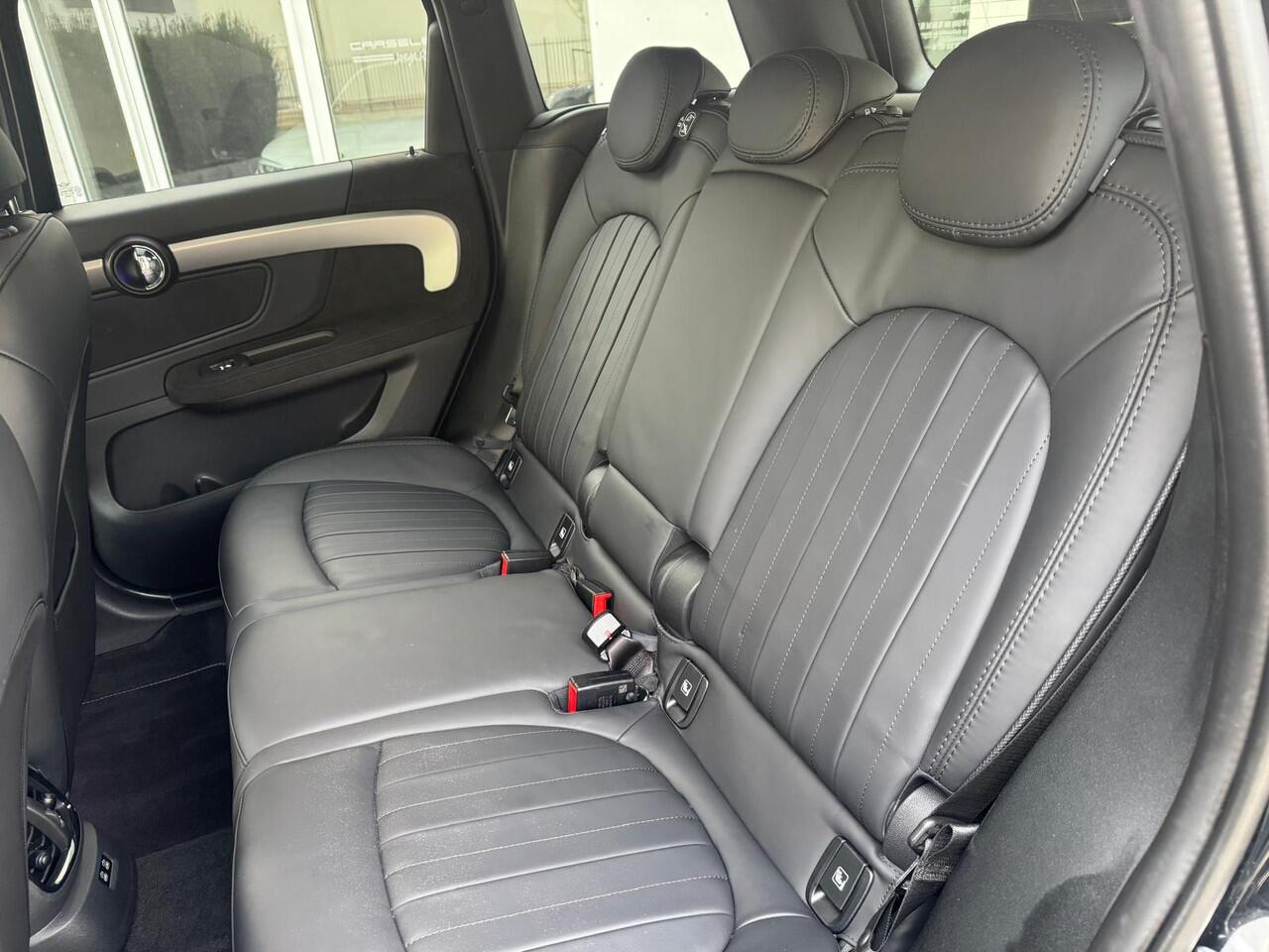 Mini COUNTRYMAN 2.0 Cooper SE ALL4 Yours Panoramadak Harman/Kardon Head-up Vol opties . Neem contact op en we maken een afspraak!