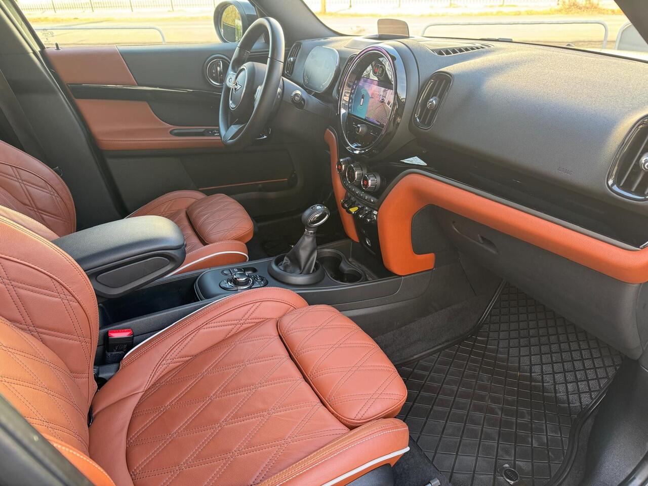 Mini COUNTRYMAN 2.0 Cooper SE ALL4 HARMAN/KARDON PANORAMADAK HEAD-UP ELECTR STOEL en MEMO, Vol Opties Neem contact op en we maken een afspraak!