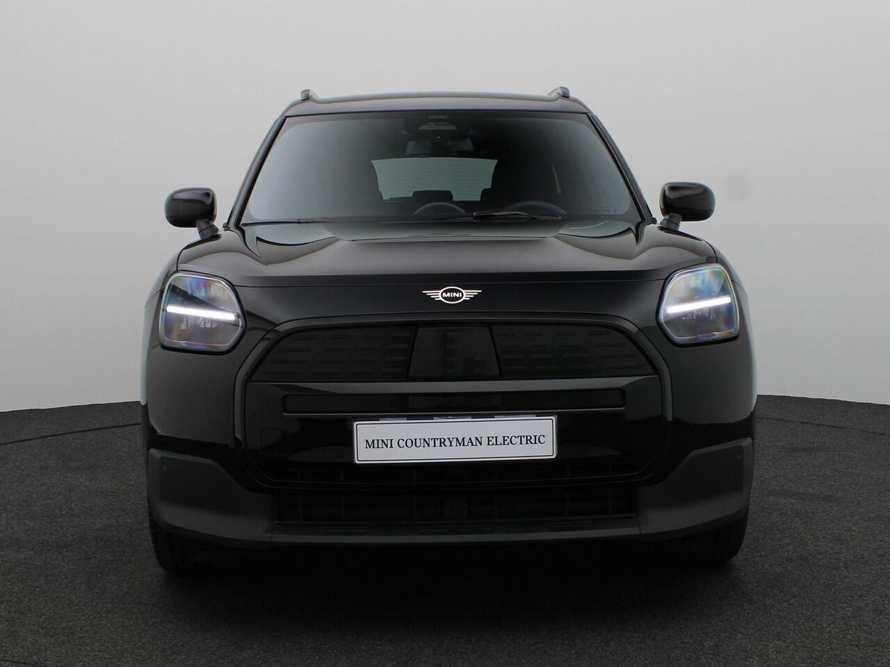 Mini COUNTRYMAN E Blackyard Editie