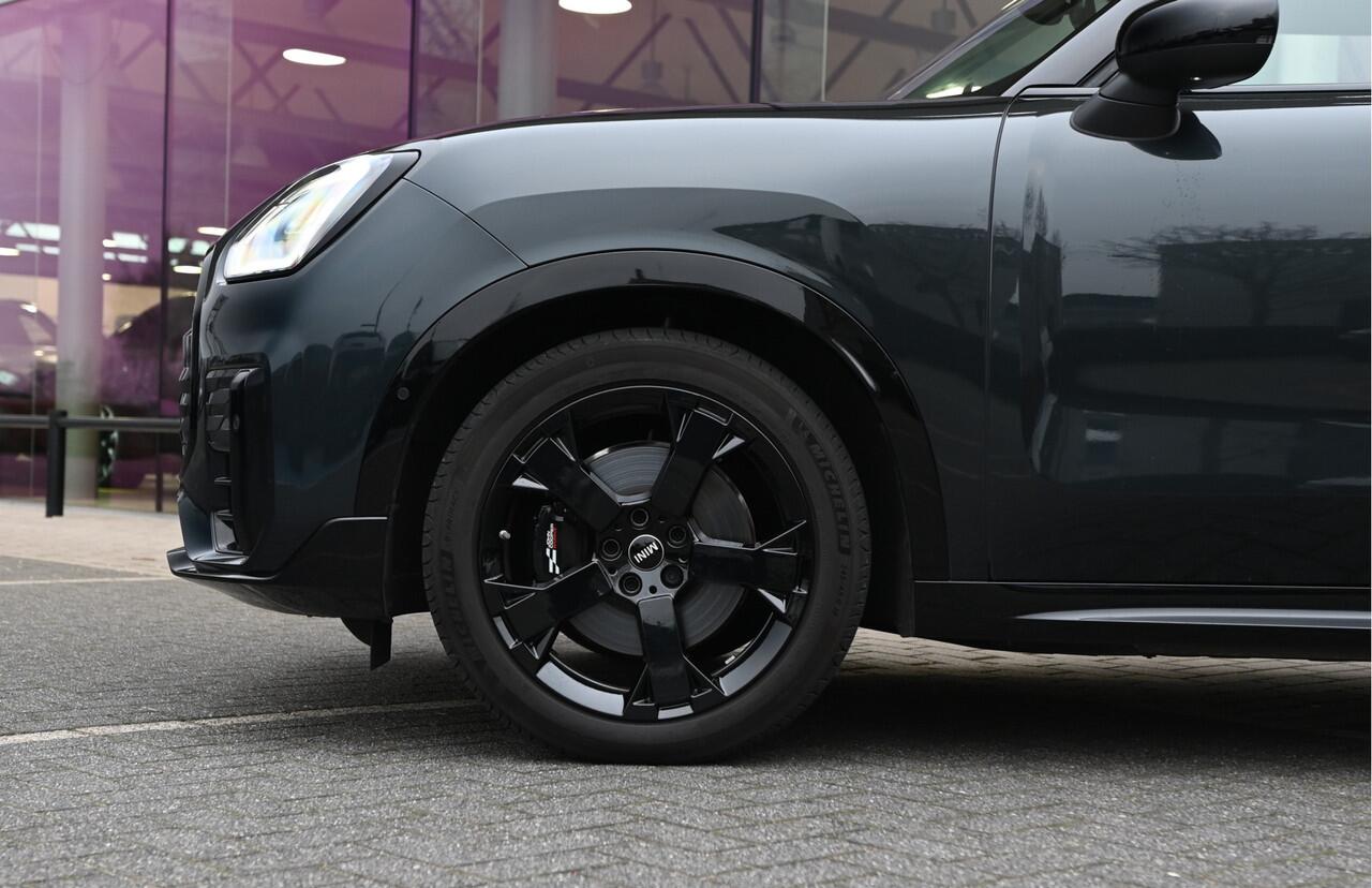 Mini COUNTRYMAN E / John Cooper Works / Pakket S / 19" JCW Runway Spoke black