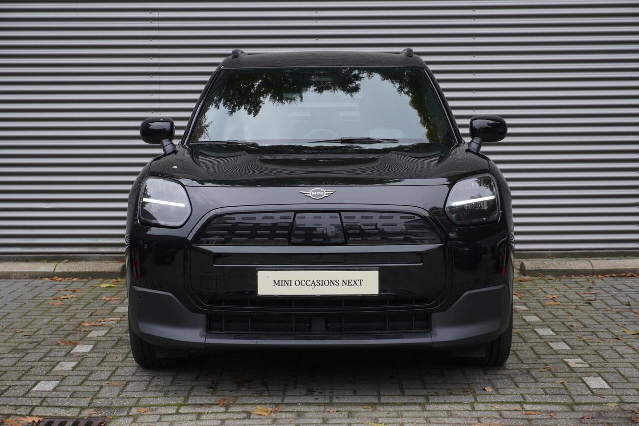 Mini COUNTRYMAN E Blackyard | 18" Asteroid Spoke | Parking Assistant | MINI Head-Up Display | Driving Assistant