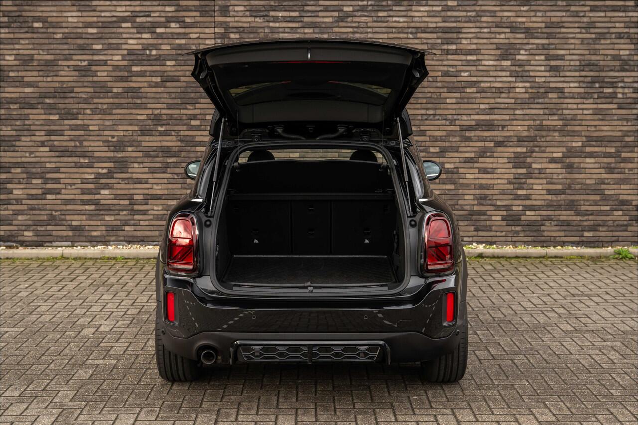 Mini COUNTRYMAN Cooper SE Hybrid ALL4 JCW-Trim | Navi | Panorama | Half Leder | Memory | Head-Up | H&K | Camera | 19"LM | Midnight Black