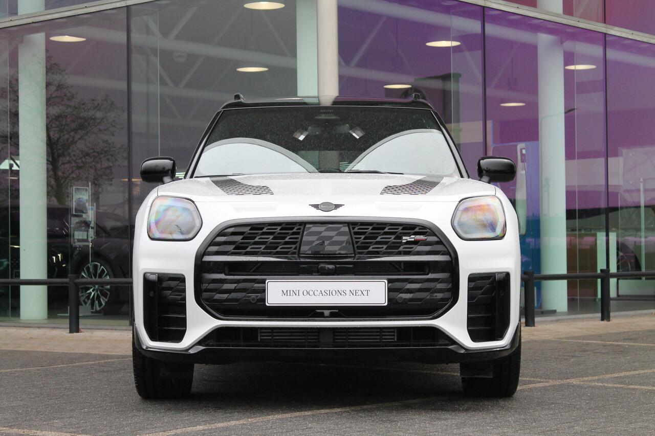 Mini COUNTRYMAN C Automaat / John Cooper Works / Pakket L / 20" JCW Flag Spoke 2-tone